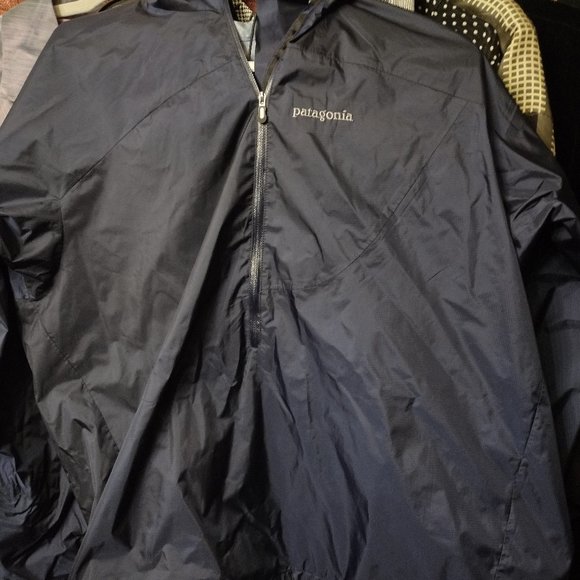 Patagonia lightweight windbreaker women's - Picture 1 of 3